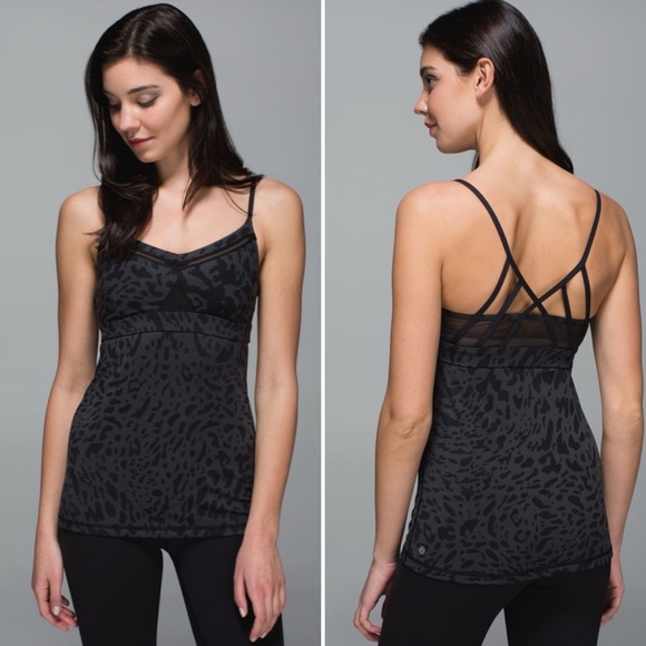 lululemon athletica Tops - Lululemon Just Breathe Tank